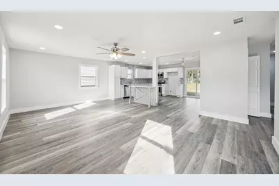 4500 Wellesley Avenue, Fort Worth, TX 76107 - Photo 7