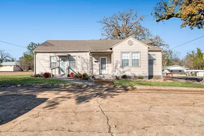 1249 Lamar Avenue, Paris, TX 75460 - Photo 1