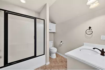 3809 Sumner Court, Sherman, TX 75090 - Photo 31