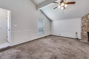 803 Canary Ln, Mansfield, TX 76063 - Photo 5