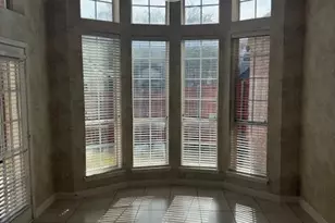 117 St James Rd, Irving, TX 75063 - Photo 11