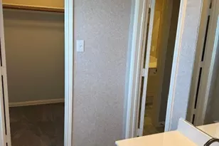 117 St James Rd, Irving, TX 75063 - Photo 33