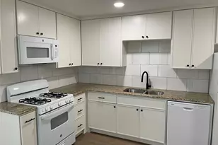 2203 Fowler Dr, Denton, TX 76209 - Photo 3