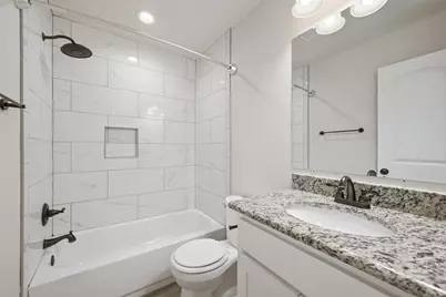 230 E Johnson Street, Denison, TX 75021 - Photo 15