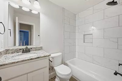 230 E Johnson Street, Denison, TX 75021 - Photo 13