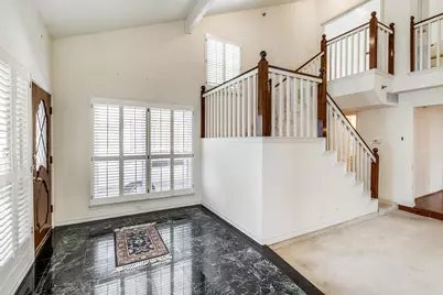 820 Pavillion Street, Dallas, TX 75204 - Photo 3