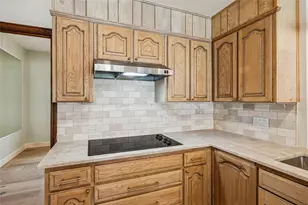 4212 Lake Vista Dr, Benbrook, TX 76132 - Photo 19