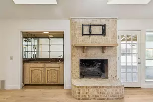 4212 Lake Vista Dr, Benbrook, TX 76132 - Photo 15