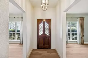 4212 Lake Vista Dr, Benbrook, TX 76132 - Photo 5