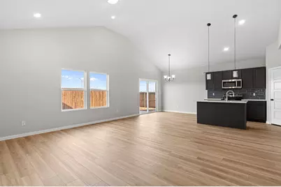 208 Lead Creek Drive, Fort Worth, TX 76131 - Photo 9