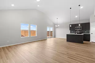 208 Lead Creek Dr, Fort Worth, TX 76131 - Photo 9