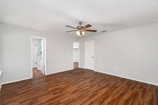 1624 Lionheart Dr, Little Elm, TX 75036 - Photo 19