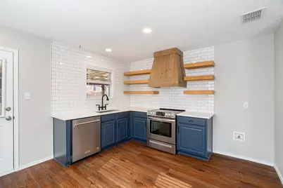 1624 Lionheart Drive, Little Elm, TX 75036 - Photo 11