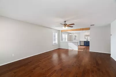 1624 Lionheart Drive, Little Elm, TX 75036 - Photo 5