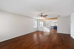 1624 Lionheart Dr, Little Elm, TX 75036 - Photo 5