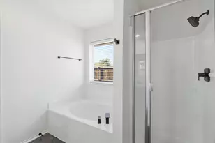 215 Willow Creek Ln, Terrell, TX 75160 - Photo 13