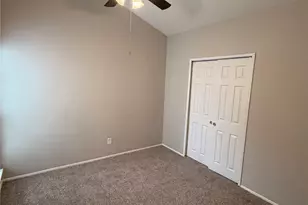 831 Netherland Dr, Arlington, TX 76017 - Photo 11