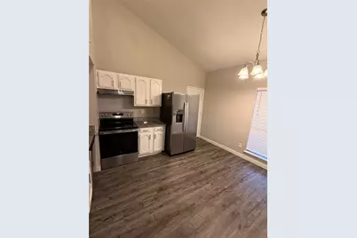 831 Netherland Drive, Arlington, TX 76017 - Photo 9