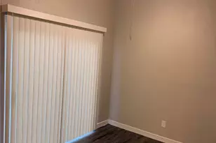 831 Netherland Dr, Arlington, TX 76017 - Photo 5