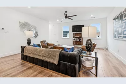 1545 Cosette Drive, Dallas, TX 75215 - Photo 5