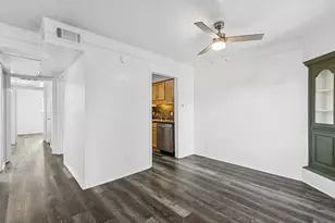 5014 Les Chateaux Dr, Dallas, TX 75235 - Photo 23