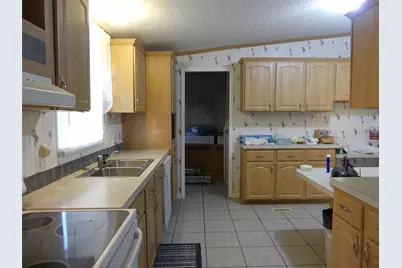 422 Hutchinson Street, Bowie, TX 76230 - Photo 19