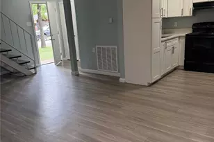 313 Rolston Rd, Irving, TX 75060 - Photo 5