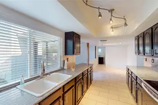 7748 Landmark Ridge St, Fort Worth, TX 76133 - Photo 5