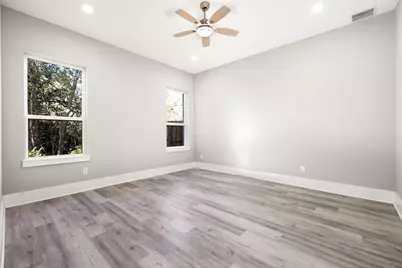 9020 Creek Run Road, Fort Worth, TX 76120 - Photo 25