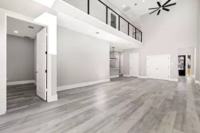 9020 Creek Run Road, Fort Worth, TX 76120 - Photo 17