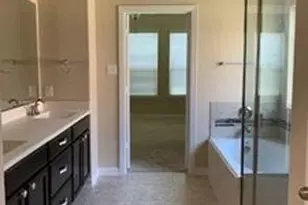 14705 Rocky Face Ln, Fort Worth, TX 76052 - Photo 7