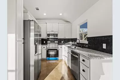 401 N White Oak, Dodd City, TX 75438 - Photo 5