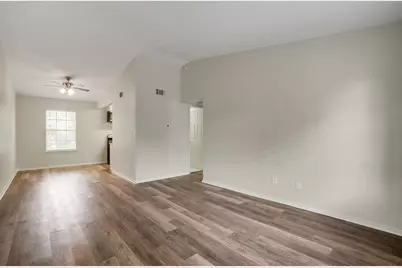 1105 Uta Boulevard #102, Arlington, TX 76013 - Photo 9