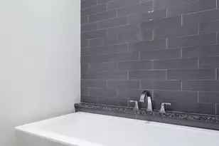 2910 Woodside St, Dallas, TX 75204 - Photo 15