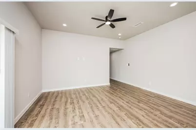 2015 Stuart Street #B, Greenville, TX 75401 - Photo 11