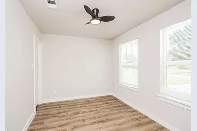 2015 Stuart Street #B, Greenville, TX 75401 - Photo 9