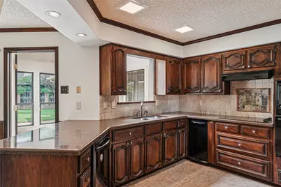 3201 Greenleaf Court, Garland, TX 75044 - Photo 13