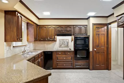 3201 Greenleaf Court, Garland, TX 75044 - Photo 17