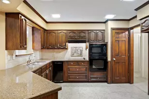 3201 Greenleaf Ct, Garland, TX 75044 - Photo 17