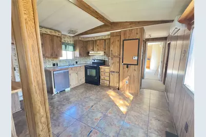 3003 Rockwood Drive, Granbury, TX 76048 - Photo 9