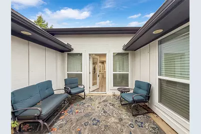 2402 Country Valley Road, Garland, TX 75041 - Photo 35