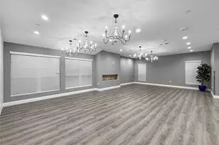 2402 Country Valley Rd, Garland, TX 75041 - Photo 15