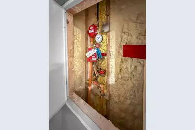 2402 Country Valley Road, Garland, TX 75041 - Photo 25