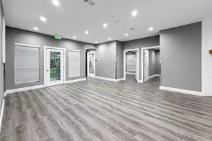 2402 Country Valley Rd, Garland, TX 75041 - Photo 9