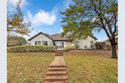 2402 Country Valley Road, Garland, TX 75041 - Photo 37