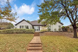 2402 Country Valley Rd, Garland, TX 75041 - Photo 37