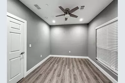 2402 Country Valley Road, Garland, TX 75041 - Photo 29