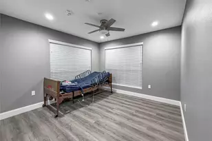 2402 Country Valley Rd, Garland, TX 75041 - Photo 23