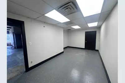 345 Industrial Boulevard, McKinney, TX 75069 - Photo 11