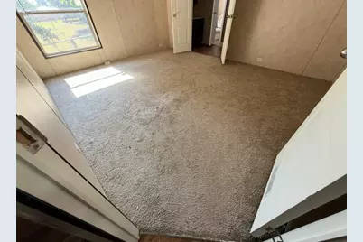 221 Farmhouse Road, Springtown, TX 76082 - Photo 19